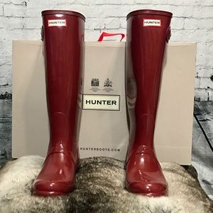 Hunter Original Tall Gloss Lava Red Boots Sz 10